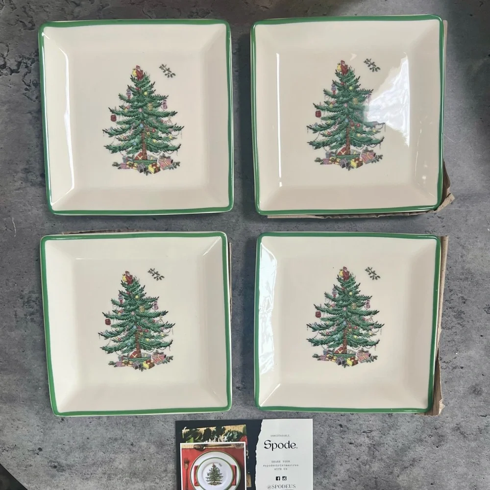 SPODE Christmas Tree Set of 4 Tidbit Plates - Picture 7 of 8